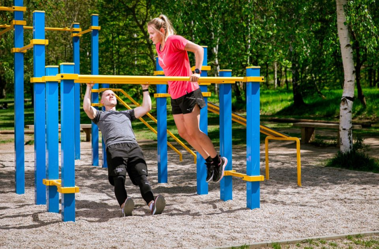 Lekce workoutu zdarma v parku Nové Roztyly
