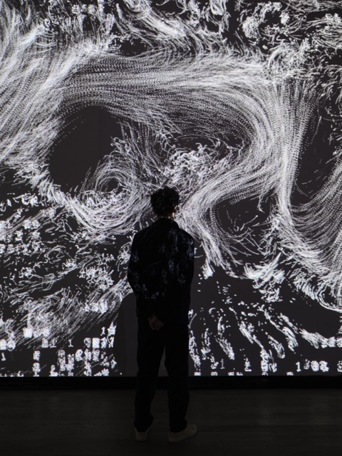 [Ilustracni_foto_Signal_Festival_kreditVojtech_Veskrna_ve_stredni_velikosti.jpeg]