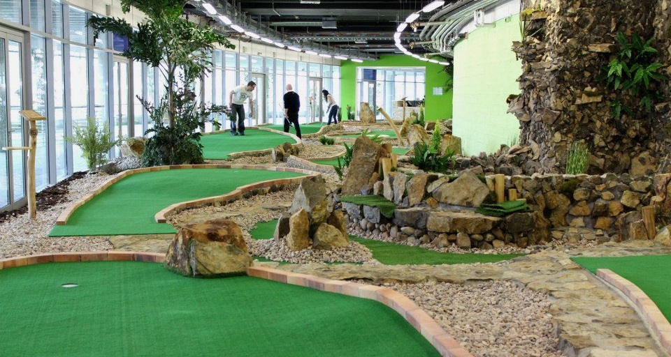 adventure.jpg - Adventure Golf Praha