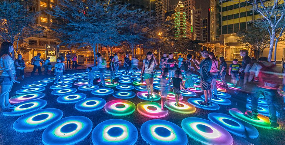 JenLewin_ThePool_foto_JeremyHui.jpg - 